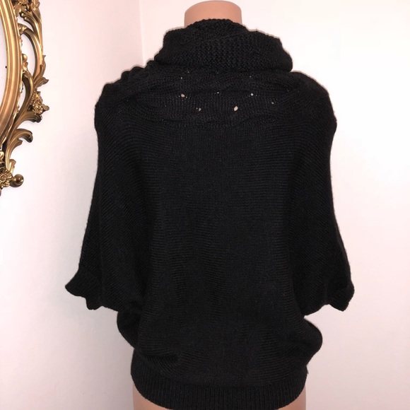 Vince. Cable Knit Black  Sweater Size M - Picture 6 of 7